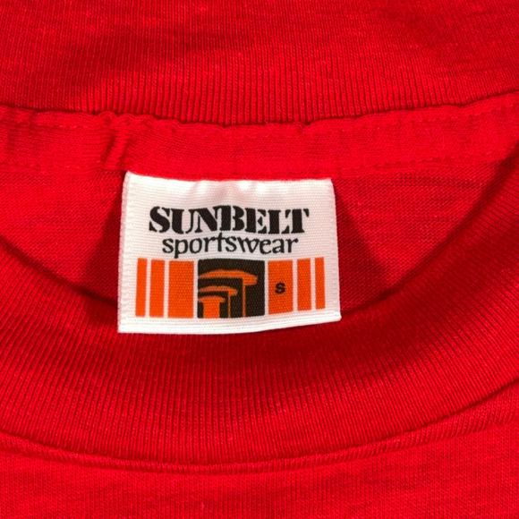 Vintage Hitachi Shirt Adult EXTRA SMALL Red Japanese Technology Electronics 80s - Picture 3 of 6